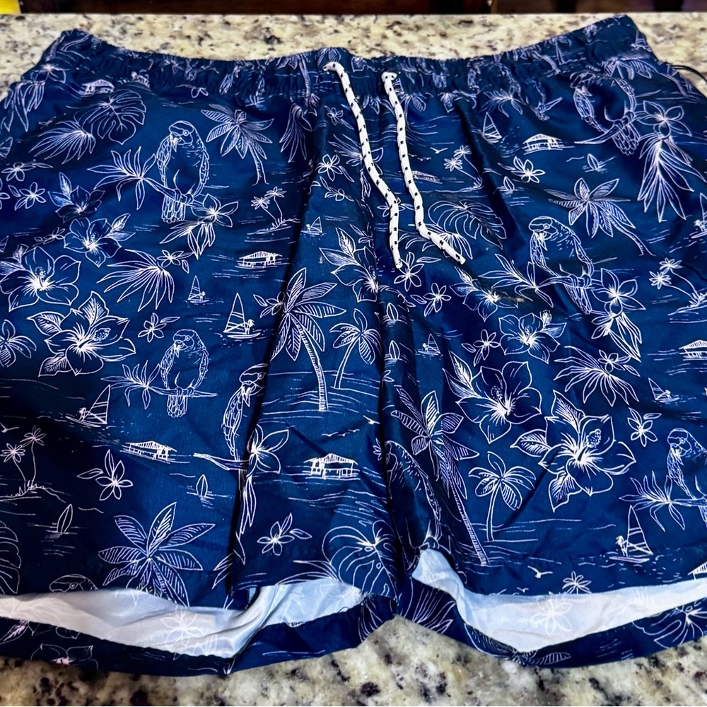 Men's Gooffellow & CO Swim Trunks 🩳 Navy with Light Pink Tropical Accents 🦜🍹🌴
